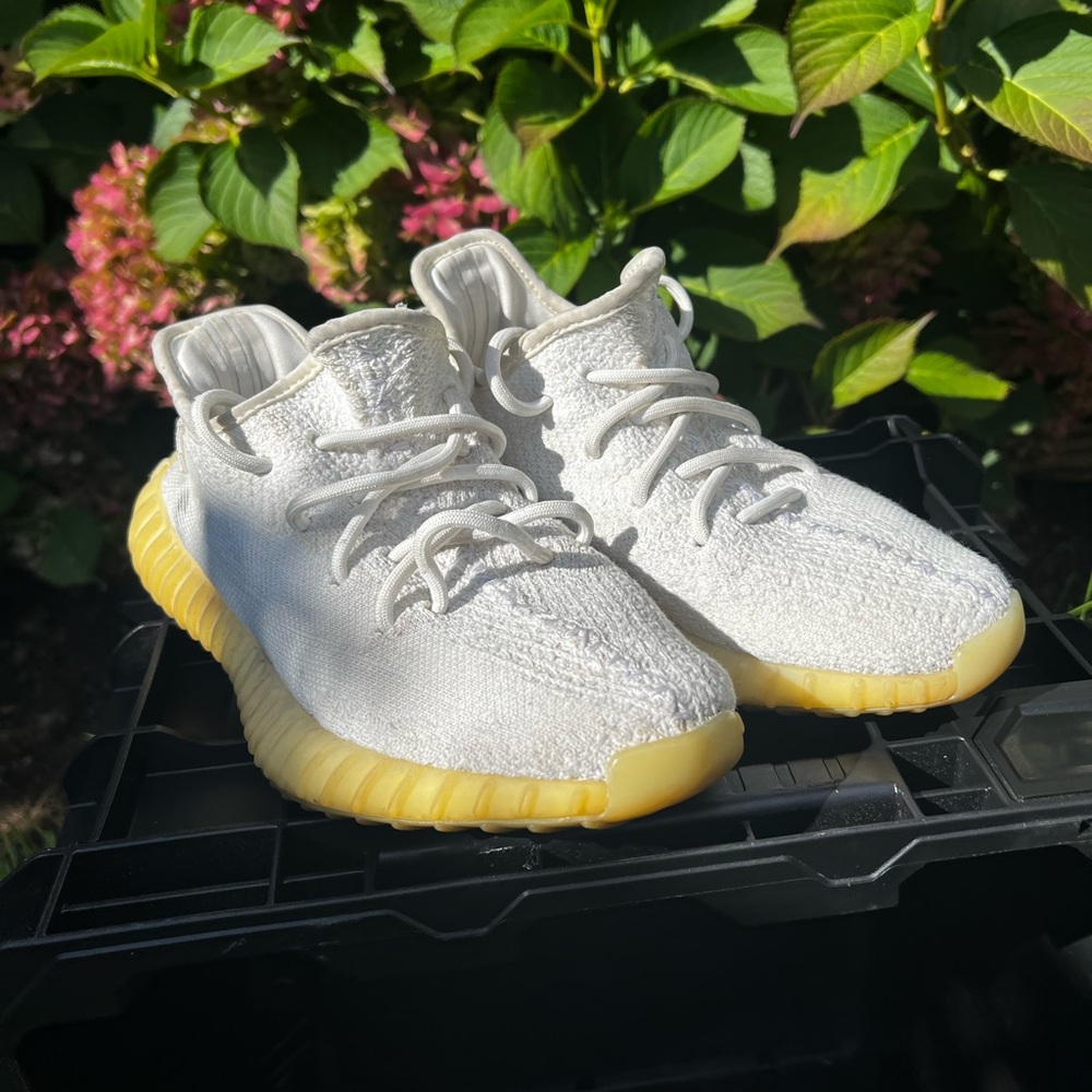 Adidas Yeezy Boost 350 V2 'Cream/Triple White' CP9366